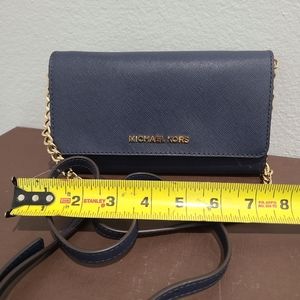 Michael kors crossbody